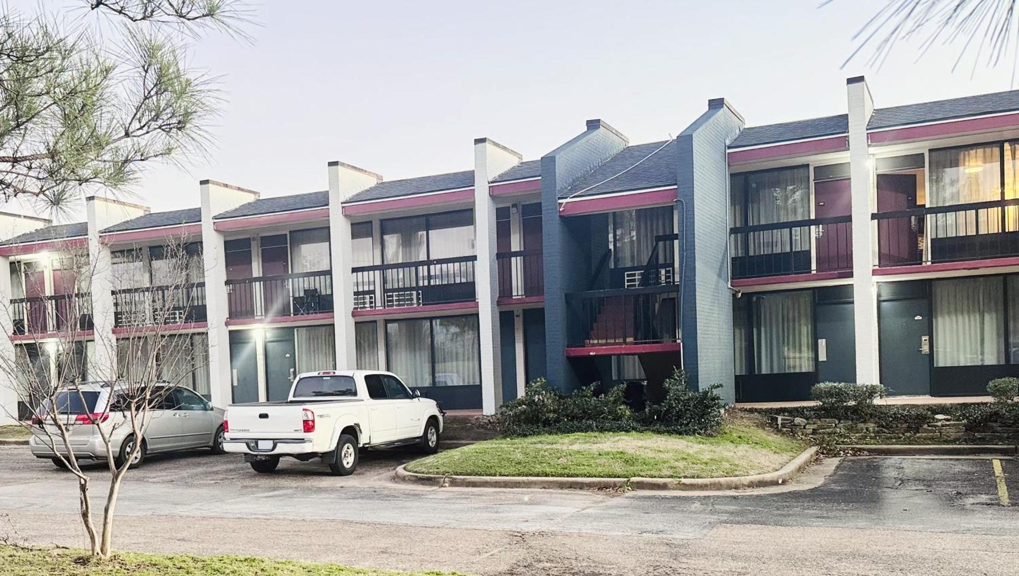 Magnuson Grand Hotel And Conference Center Tyler Exterior foto